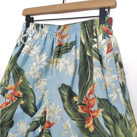 Speedo | Tropical Floral Print Swim Trunks with Pockets - Picture 2 of 8